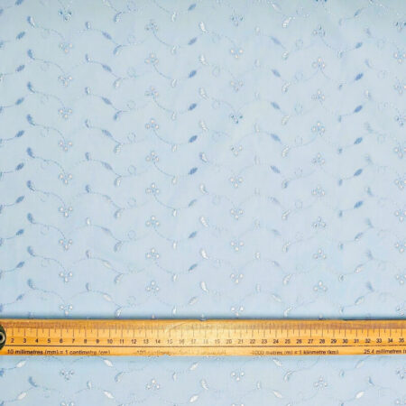 Broderie Anglaise Polycotton - Image 3
