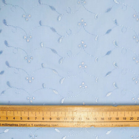Broderie Anglaise Polycotton - Image 2