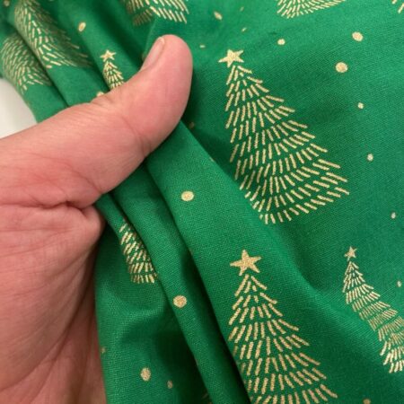 Traditional Metallic Christmas - Image 8