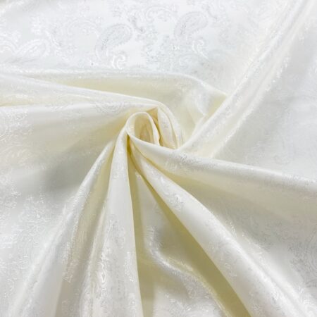 Ivory Paisley Anti-Static Lining
