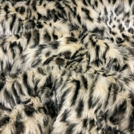 Luxury Leopard Faux Fur - Image 3