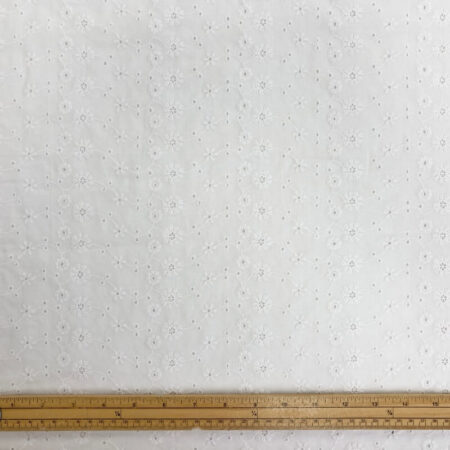 Scallop Edge Embroidery Anglaise - Image 4
