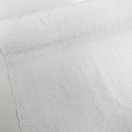 Scallop Edge Embroidery Anglaise - Image 10