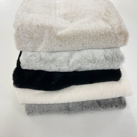 Super Soft Plush Faux Fur - Image 3