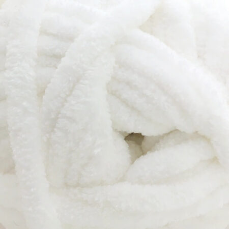 Flutterby Huggable Super Chunky 250g - Image 4