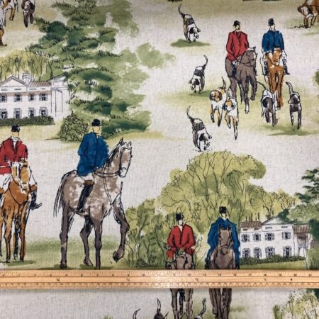 Hunting Scene on Natural Linen Look - Image 2