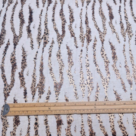 Animal Print Scratches Linen Viscose - Image 4