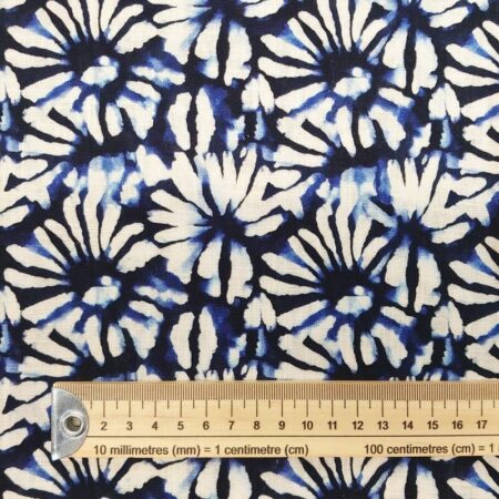 Navy Daisies Viscose Linen - Image 4