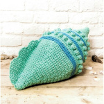 DMC Crochet Shell Cushion Pattern